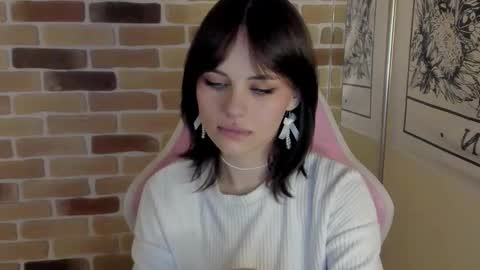 Snapshot of mekepo chatting on 2, 11, 2025 Katie Payne online show from 2, 11, 2025