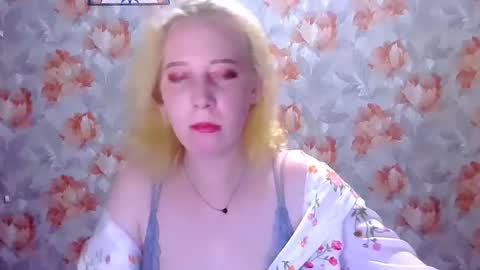 Snapshot of mel_mellie chatting on 23, 6, 2026 Mel Mellie online show from 23, 6, 2026
