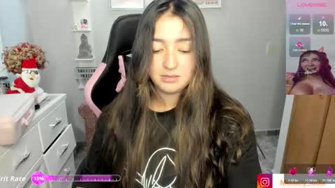 Snapshot of melaany_ chatting on 7, 1, 2026 Melaany online show from 7, 1, 2026