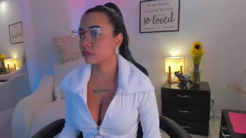 Snapshot of melan_owen chatting on 29, 6, 2026 melan_owen online show from 29, 6, 2026