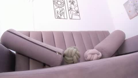 Snapshot of melani_greyy chatting on 14, 2, 2026 melani greyy online show from 14, 2, 2026