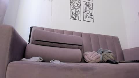 Snapshot of melani_greyy chatting on 17, 7, 2026 melani greyy online show from 17, 7, 2026