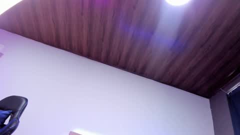 Snapshot of melani_xc chatting on 17, 2, 2025 MELANI - online show from 17, 2, 2025
