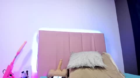 Snapshot of melani_xc chatting on 17, 2, 2025 MELANI - online show from 17, 2, 2025