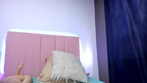 Snapshot of melani_xc chatting on 20, 2, 2025 MELANI - online show from 20, 2, 2025