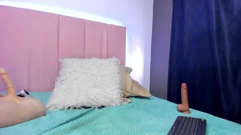 Snapshot of melani_xc chatting on 20, 2, 2025 MELANI - online show from 20, 2, 2025