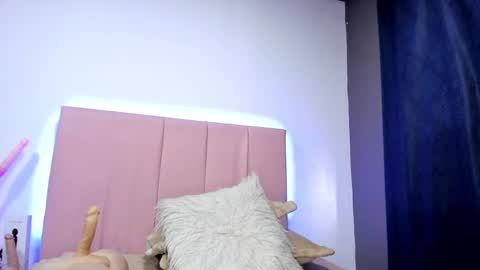 Snapshot of melani_xc chatting on 24, 2, 2025 MELANI - online show from 24, 2, 2025