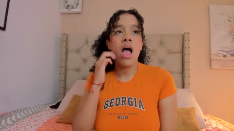 melania_xtreme online show from 15, 4, 2026