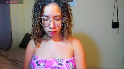 melani online show from 7, 4, 2026