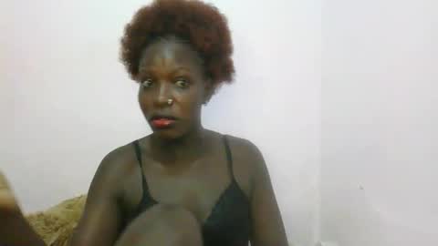 Snapshot of melanie_bae1 chatting on 12, 5, 2026 melanie_bae1 online show from 12, 5, 2026