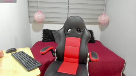 Melanie  online show from 21, 1, 2025