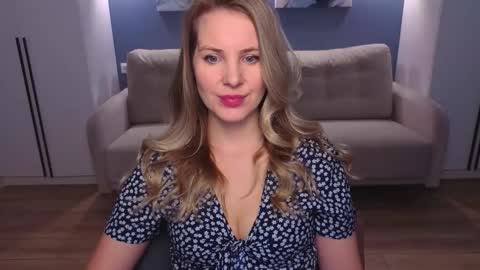 Melanie Bennett online show from 6, 3, 2026