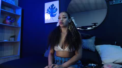 Melanie  online show from 24, 10, 2025