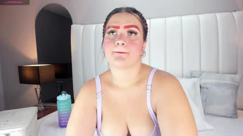 Melanie online show from 2, 2, 2025