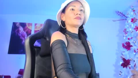 Snapshot of melannia_hills chatting on 21, 12, 2024 melannia_hills online show from 21, 12, 2024
