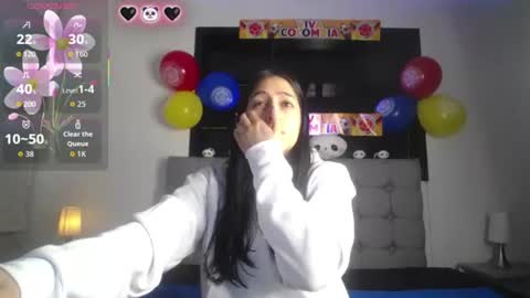 Snapshot of melanny_petite chatting on 24, 6, 2026 melanny_petite online show from 24, 6, 2026