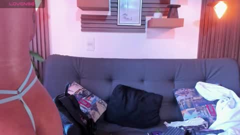 Snapshot of melany_27 chatting on 13, 11, 2025 Melany online show from 13, 11, 2025