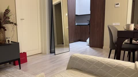 Snapshot of melanybunny chatting on 24, 12, 2024 Adel online show from 24, 12, 2024