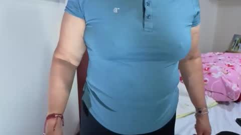 Snapshot of melihotxxx chatting on 22, 12, 2025 melihotxxx online show from 22, 12, 2025