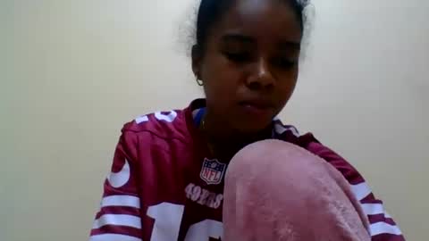 Snapshot of melina311 chatting on 4, 8, 2026 melina311 online show from 4, 8, 2026