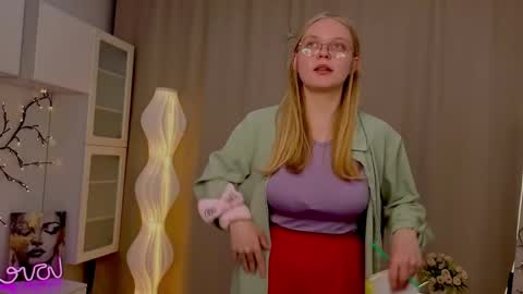 Alice - online show from 1, 4, 2026