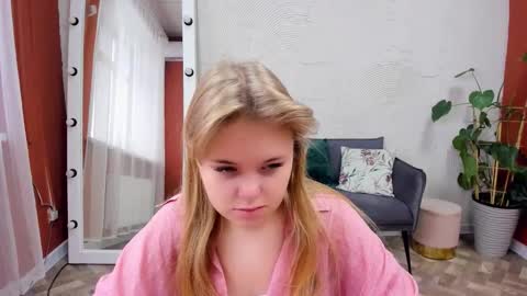 Sophia online show from 28, 11, 2025