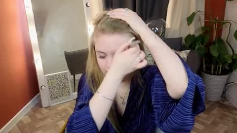 Sophia online show from 25, 3, 2026