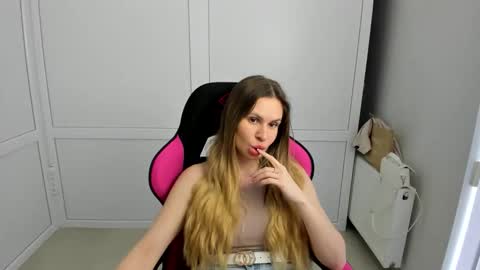 Melissa online show from 4, 5, 2026