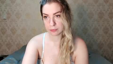 Snapshot of melissa_s2 chatting on 5, 6, 2026 Melissa online show from 5, 6, 2026