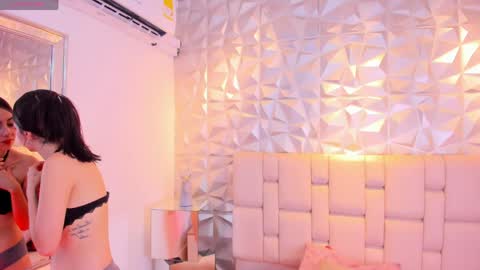  Mell online show from 31, 3, 2026