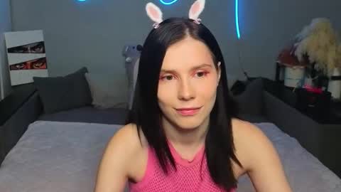 Snapshot of mellhyees chatting on 6, 2, 2026 mellhyees online show from 6, 2, 2026