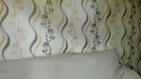 MelMooon online show from 15, 1, 2026