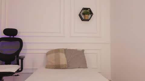 Snapshot of meloddysky chatting on 16, 2, 2026 Meloddy online show from 16, 2, 2026