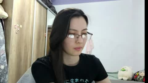 Snapshot of melodeehayden chatting on 14, 5, 2026 Nika online show from 14, 5, 2026
