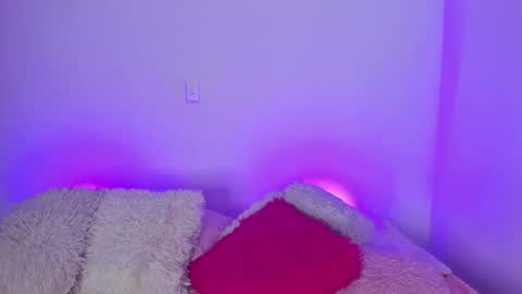 Snapshot of melody__77 chatting on 7, 3, 2025 online show from 7, 3, 2025