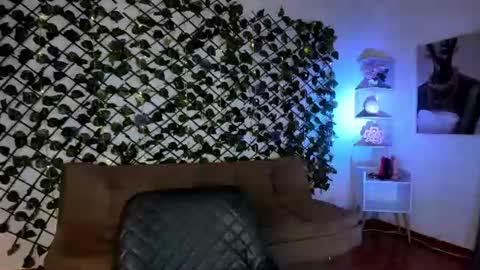 melody_cute10 online show from 19, 6, 2026