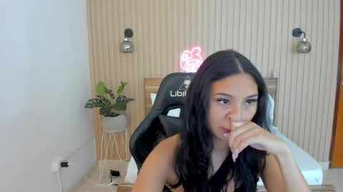 Melody  online show from 8, 3, 2025