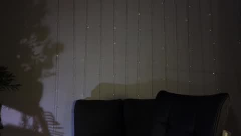 Snapshot of melodykey_x chatting on 5, 3, 2025 melody online show from 5, 3, 2025