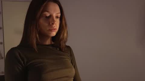 Snapshot of melodykey_x chatting on 24, 9, 2025 melody online show from 24, 9, 2025