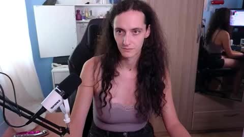 Snapshot of memisecrets chatting on 22, 9, 2025 Megumi  Aina online show from 22, 9, 2025
