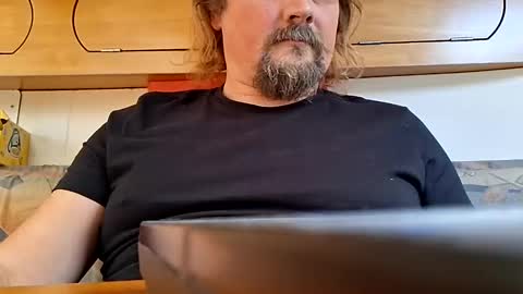 men10_12_1983 online show from 4, 10, 2025