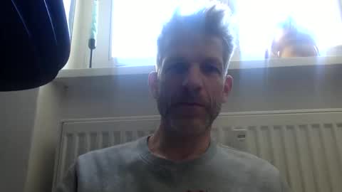 Snapshot of men2024again chatting on 22, 4, 2026 Andres online show from 22, 4, 2026