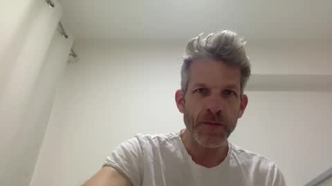 Snapshot of men2024again chatting on 7, 5, 2026 Andres online show from 7, 5, 2026