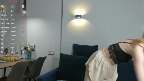 Hello My name is Lily online show from 28, 12, 2024