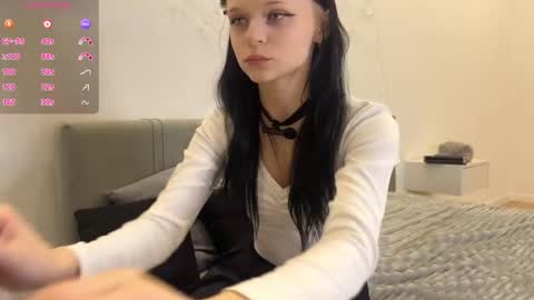 Snapshot of meow3cha chatting on 13, 4, 2026 meow3cha online show from 13, 4, 2026