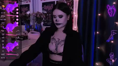 Snapshot of meow_marie chatting on 30, 10, 2025 meow marie online show from 30, 10, 2025