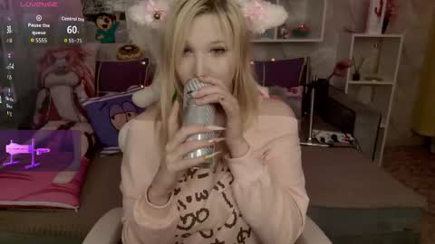 MeowkaKitty online show from 22, 2, 2026