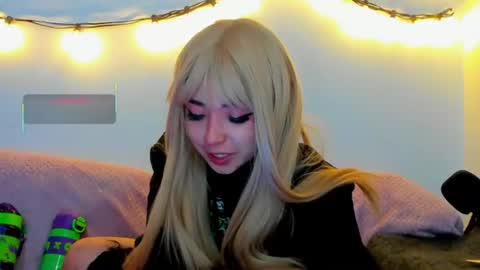 Snapshot of meowmelf chatting on 3, 7, 2026 meowmelf online show from 3, 7, 2026