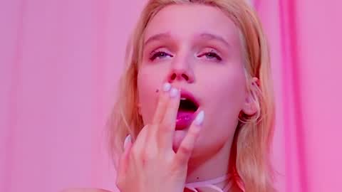 Lilu online show from 17, 4, 2026