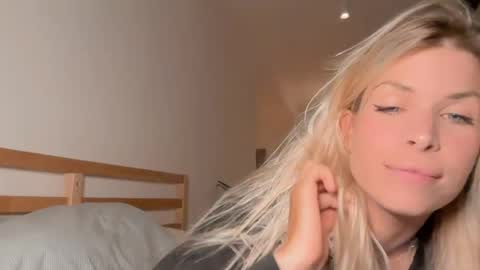 mer_kel online show from 5, 5, 2026